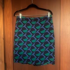 Gorgeous Marc Jacobs skirt size 6. Navy black cobalt and teal design.
